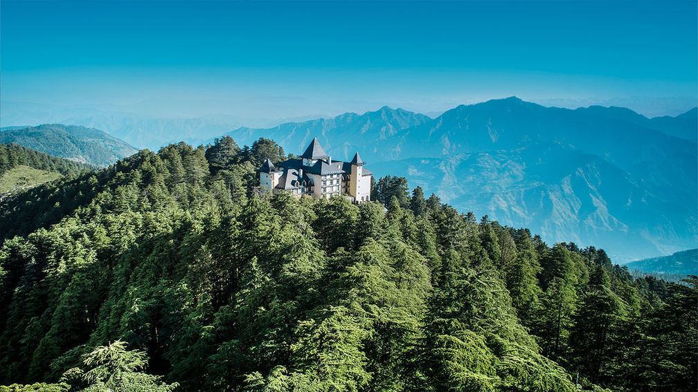 3 Transcendent Luxury Hotels in the Himalayas