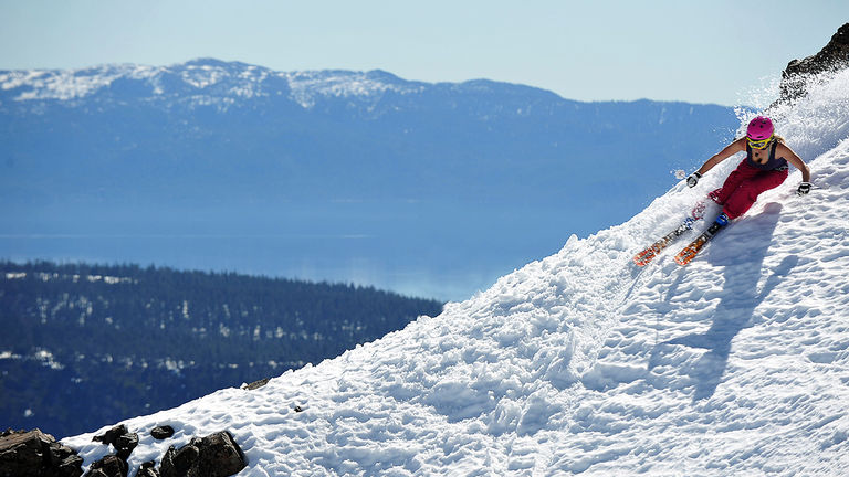 Ski melts quickly in the summer, so visitors should be prepared that slush may drag on their skis.