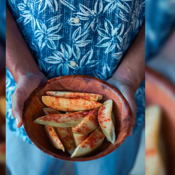 Eat Like a Local in Tahiti Through This Cultural Food Tour