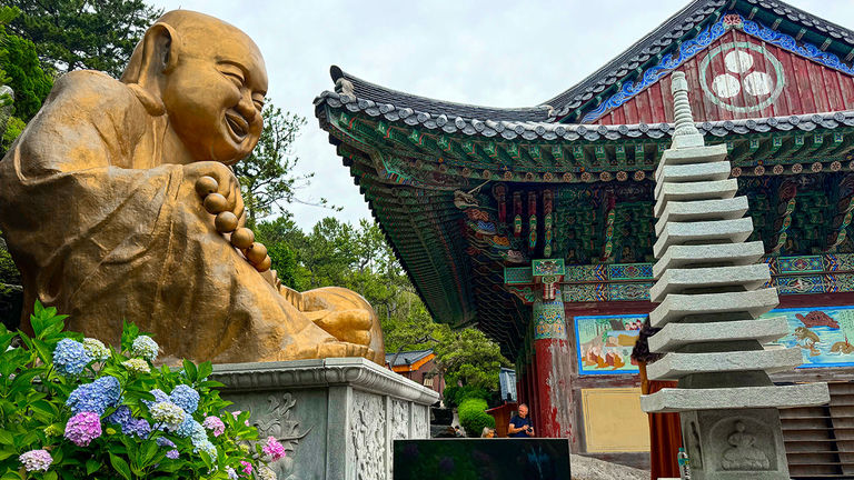 Clients can visit Buddhist temples in Busan, South Korea, during a stop in port.