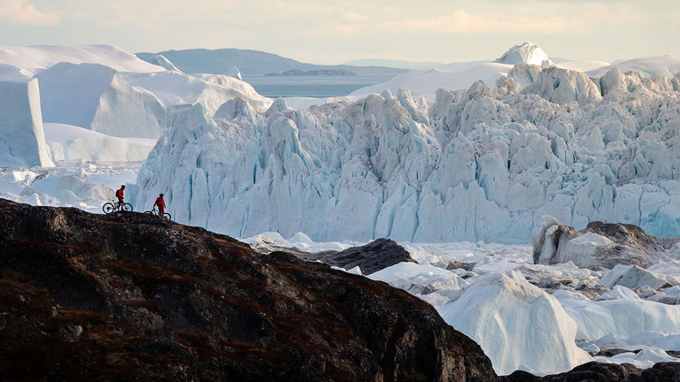 Excursion offerings will be part of the new partnership with Arctic Umiaq Line.