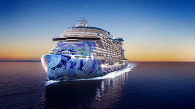 During its inaugural season in the Caribbean, Norwegian Luna will sail to Honduras, Mexico, Belize and more.