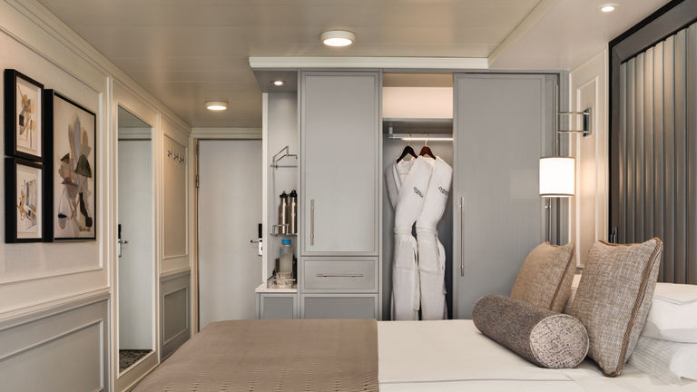 oceaniarivierastateroom