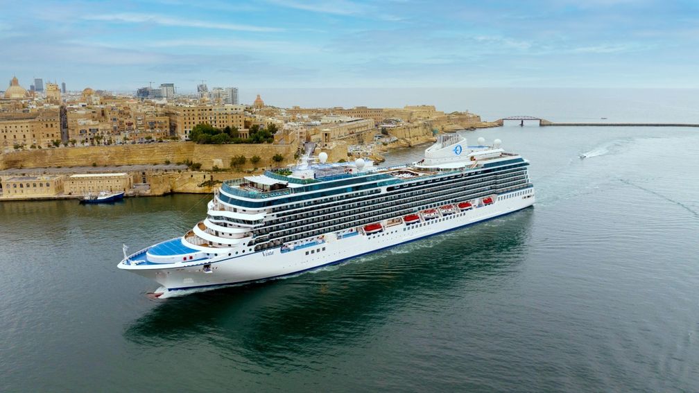 Oceania Now Includes Gratuities in Cruise Fares