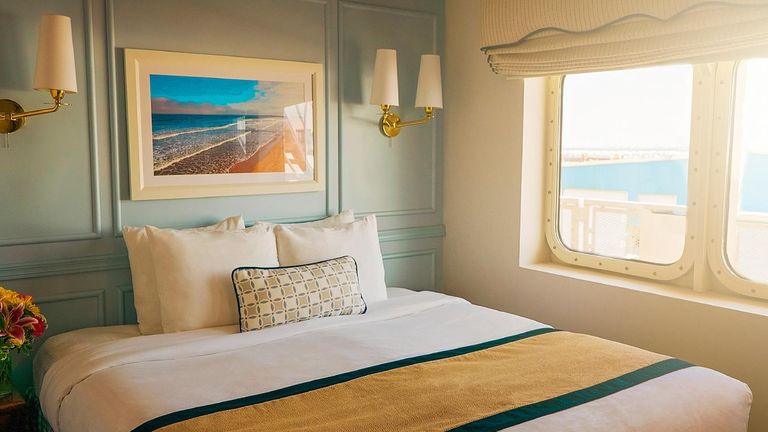 Stateroom_Victory1