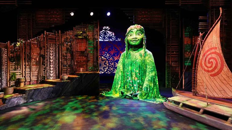 disneytreasuremoanashow