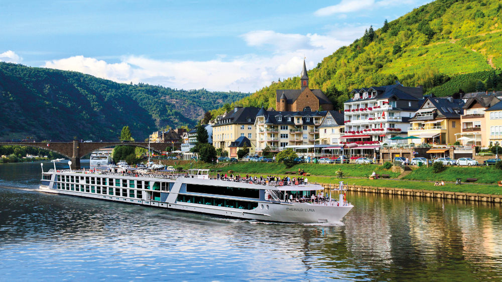Emerald Cruises & Tours riverboats are among the bookable vessels for the group wine experiences.