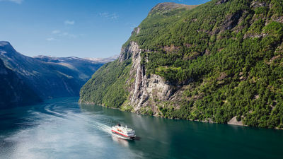 Hurtigruten Launches New Marketing Platform for Travel Advisors