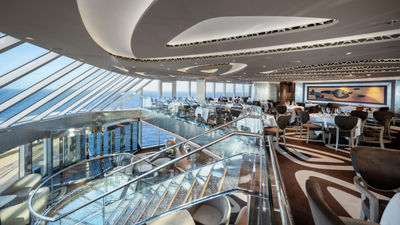 An exclusive restaurant and lounge are part of the MSC Yacht Club.