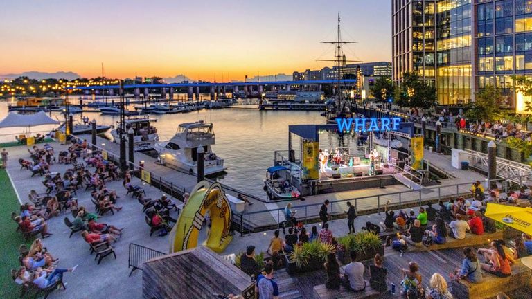  Rock the Dock c