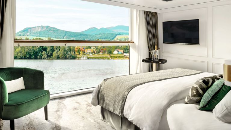 Ravel_Suites