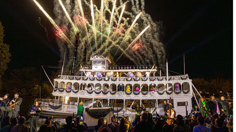 Disneyland Resort celebrated the grand opening of Tiana’s Bayou Adventure with live performances by Anika Noni Rose and Jenifer Louis from aboard the Mark Twain Riverboat on the Rivers of America.