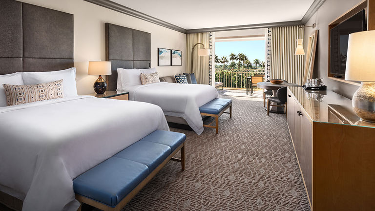 Entry-level bedrooms start at 600 square feet.