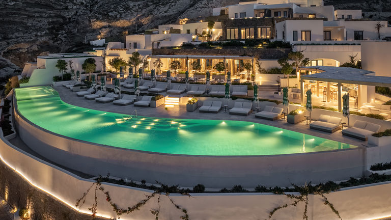 Sandblu Santorini is part of LXR Hotels & Resorts.