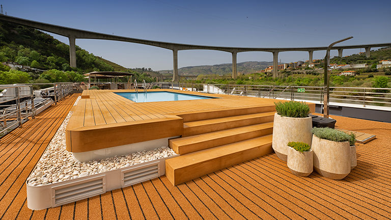 Alegria is the first Avalon ship to have a pool.