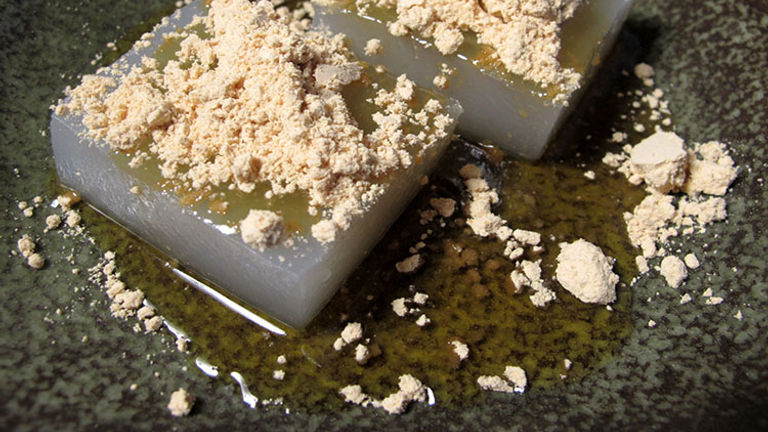 Served cold, Japanese kuzumochi cake is made from a starch powder from the kudzu weed. // © 2014 Creative Commons user johnnystiletto