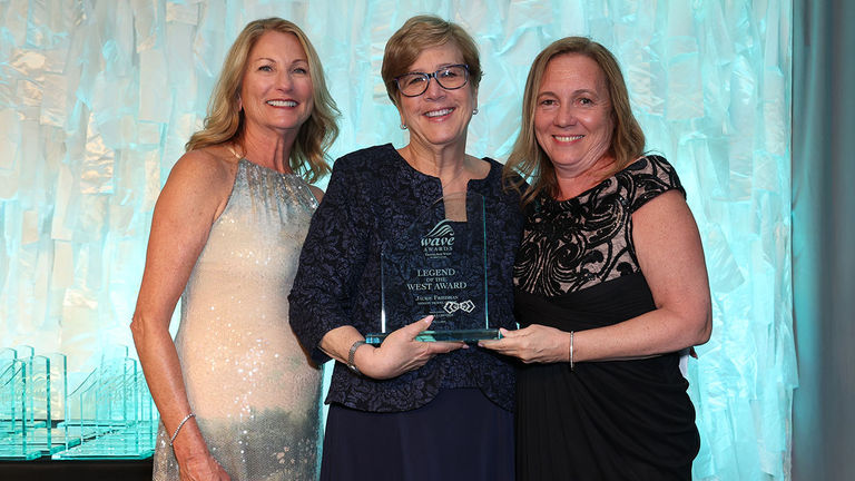 Jackie Friedman, president of Nexion Travel Group, received the Legend of the West Award.