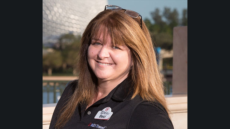 MEI-ట్రావెల్ ప్రెసిడెంట్ మరియు CEO Besi Manken