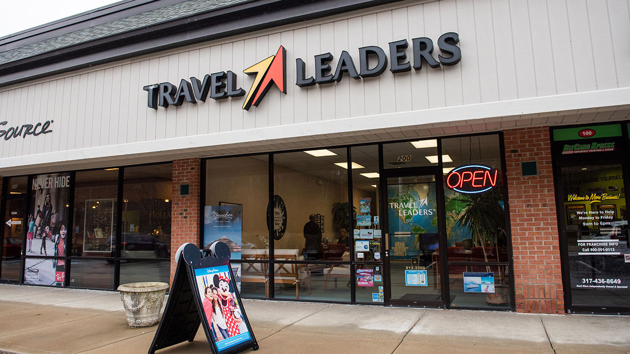 Travel Leaders Advisors Highlight the CARES Act's Shortcomings