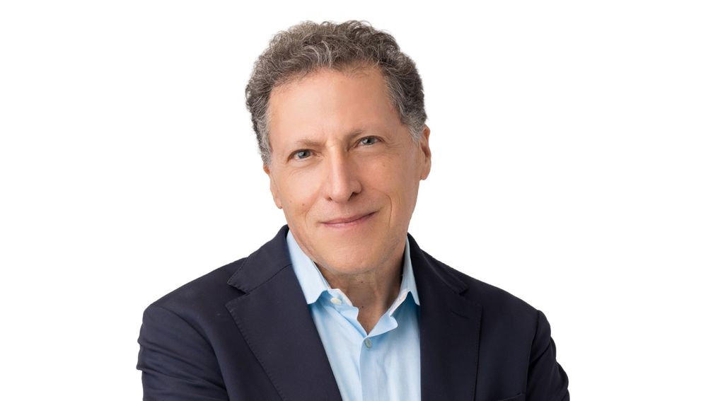 arnieweissmannexploreratlarge