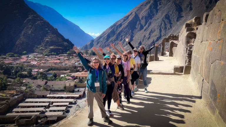 Sisterhood Travels_Group