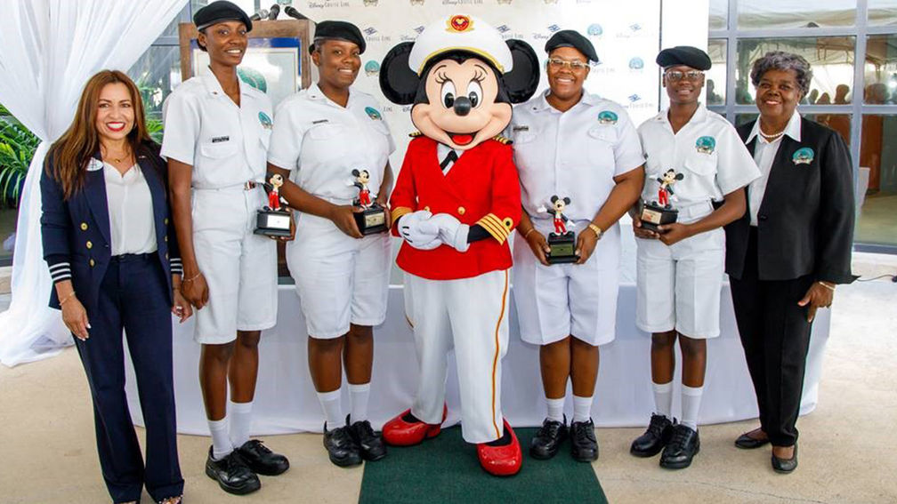 Disney Cruise Line Awards Scholarships