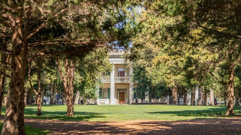 Travelers who want to learn more about America’s history can visit Andrew Jackson’s Hermitage in Nashville.