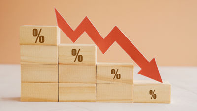 U.S. Consumer Confidence Just Saw Its Biggest Drop Since 2021 — And Travel Is Likely to Be Affected