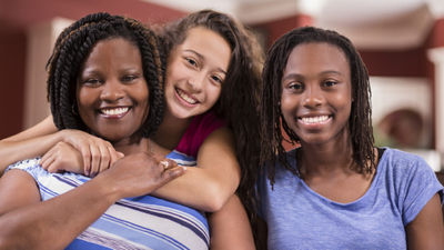United Airlines is lending a hand to at-risk youth.