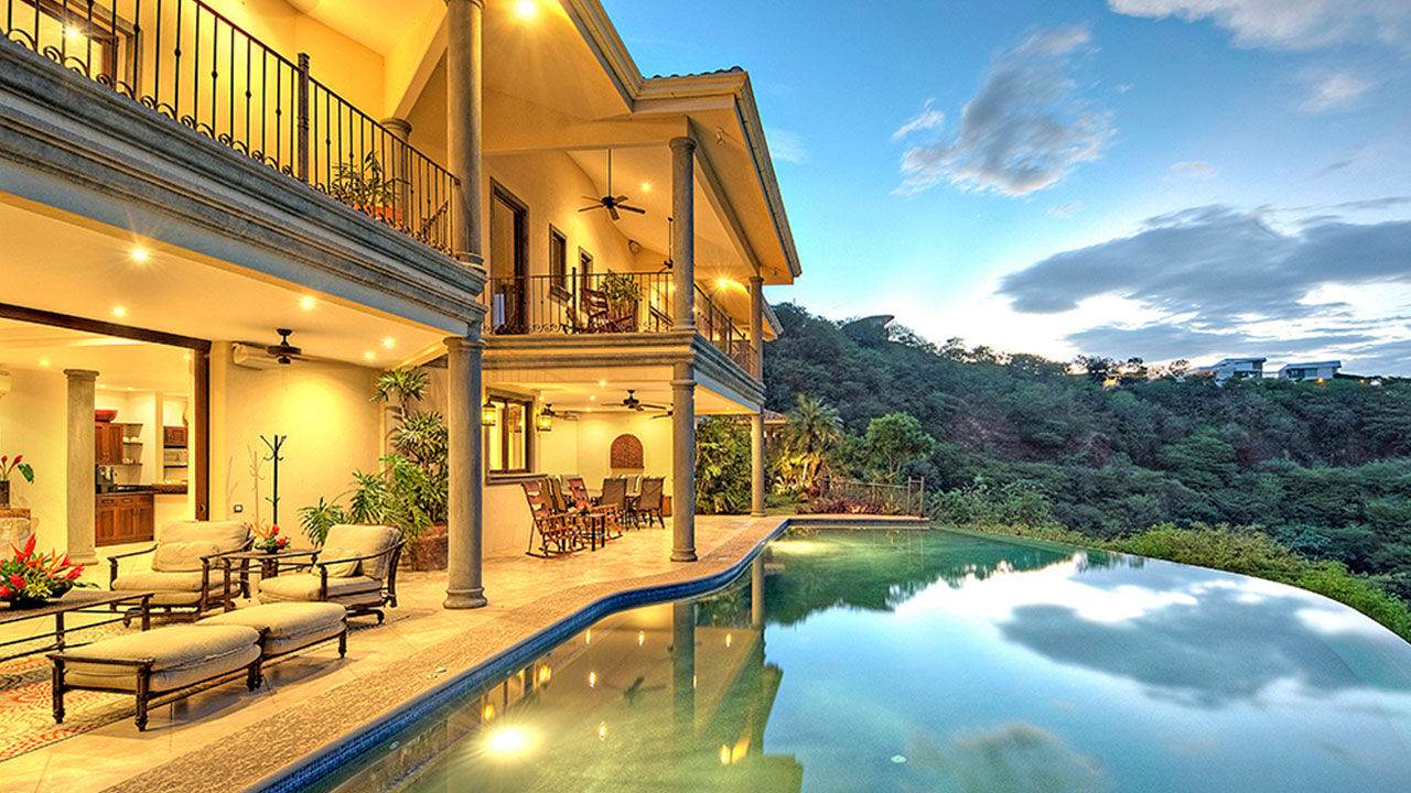 Apple Leisure Group Debuts Villas by ALG Vacations