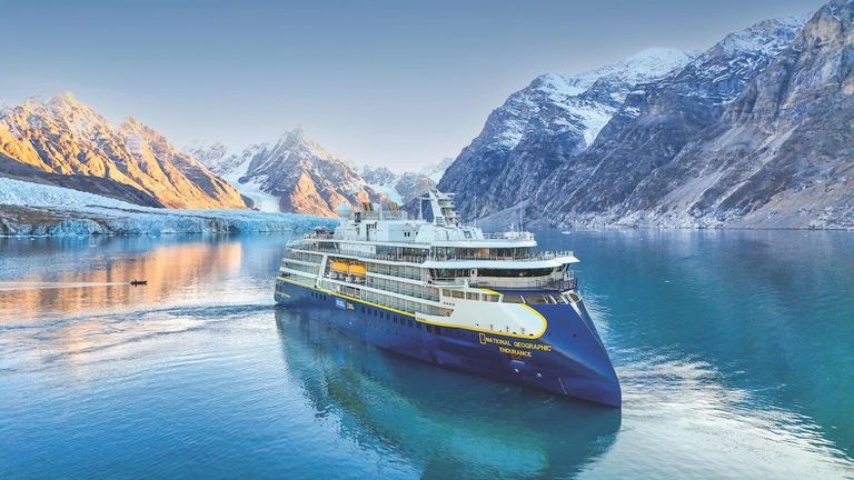 NEW_Lindblad_Expeditions_Sidebar_Greenland_Northeast Alpefjord
