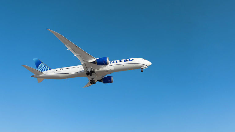 United Sustainability_4.18_Dreamliner United Sustainability_4.18_Dreamliner