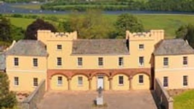 Castles and Country Home Tours