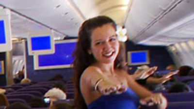 Hawaiian Air Flies High with Flash Mob