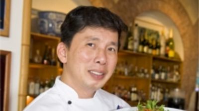 Honolulu Chef Signs With Hawaiian Air