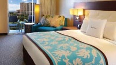 DoubleTree Waikiki Renovates