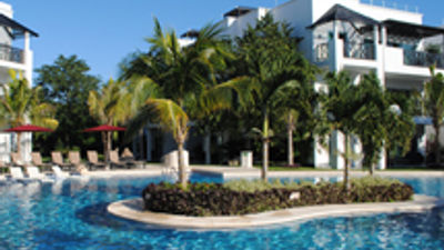 Azul Fives Hotel by Karisma Opens in Playa del Carmen