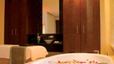 Gemstone Spa is a First for Cancun