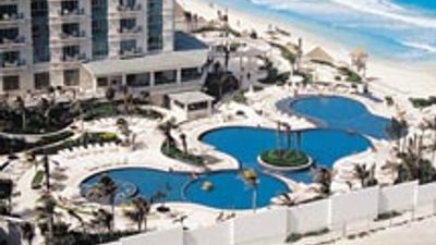 Starwood Goes All-Inclusive in Mexico