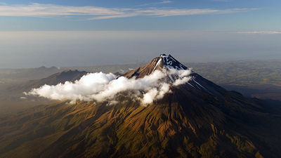 If clients love art and adventure, consider recommending the Taranaki region on New Zealand’s North Island. // © 2018 Rob Tucker