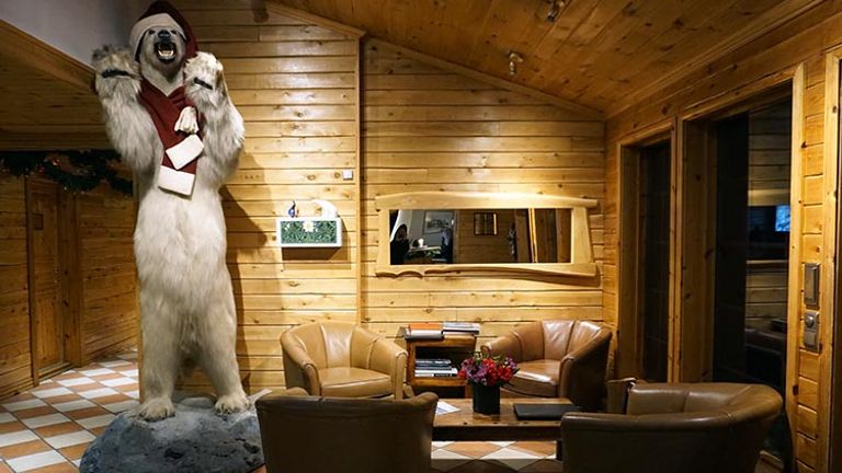 A 10-foot-tall polar bear named Hrammur greets guests near the hotel entrance.  // © 2017 Valerie Chen