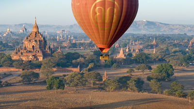 Hot-air ballooning over Bagan, the capital of ancient Myanmar // © 2010 Mark Edward Harris