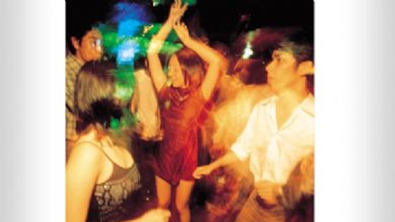 The country boasts a vibrant nightlife in its many discos and dance clubs. // © 2008 Singapore Tourism Board