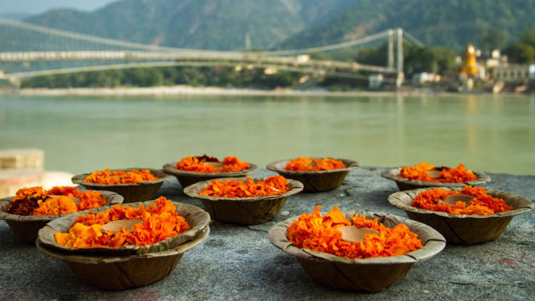 Rishikesh bridge // © 2014 Thinsktock