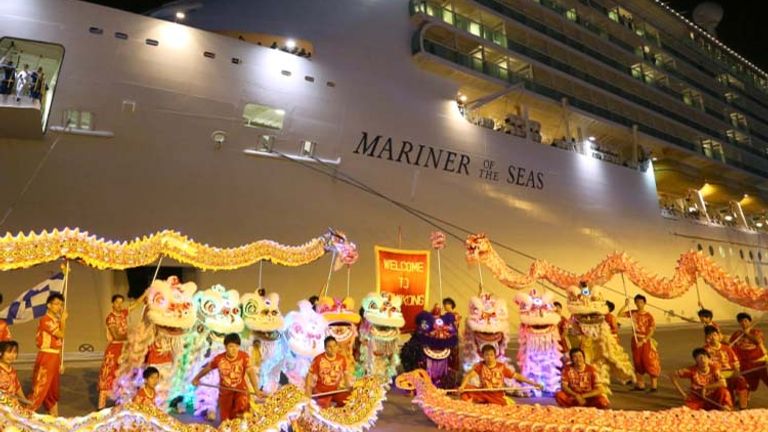 Hong Kong Tourism Board organized lion and dragon dances as well as other celebrations to commemorate the arrival of Mariner of the Seas. // © 2013 Hong Kong Tourism Board