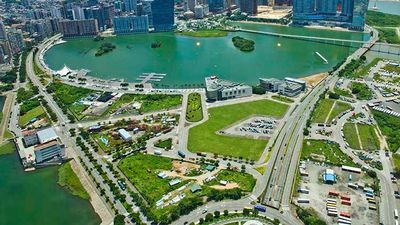 Macau is in the midst of a hotel boom, with several luxury properties available for high-end clients. // © 2016 iStock