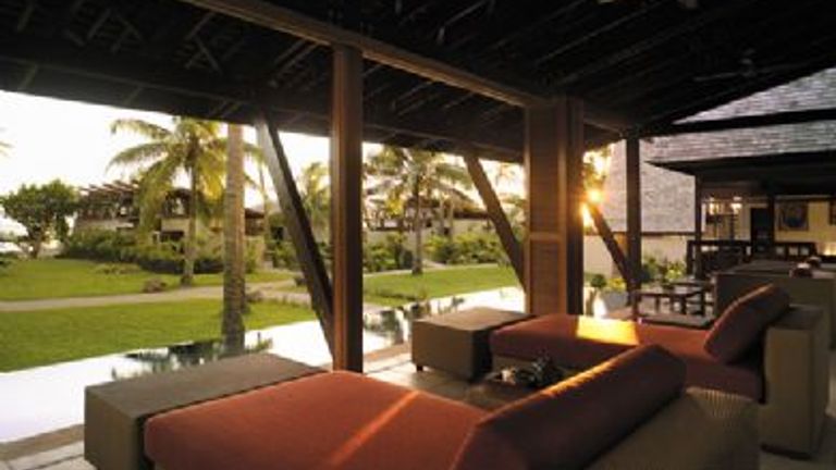 The Relaxation Lounge // (c) 2009 Shangri-La Hotels & Resorts