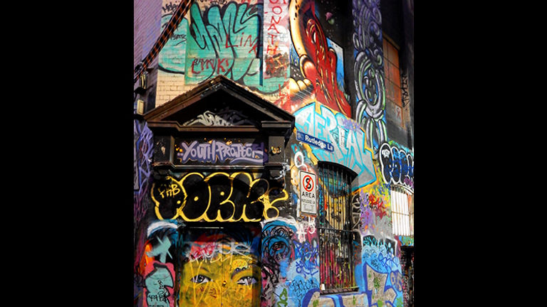 Guests visiting Melbourne, Australia, can take part in a two-hour guided tour of the area’s iconic street art with Melbourne Street Art Tours. // © 2015 Shane Nelson