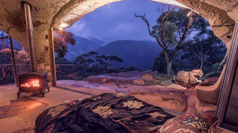 Love Cabins guests can also opt to stay in the Enchanted Love Cave. // © 2016 Love Cabins