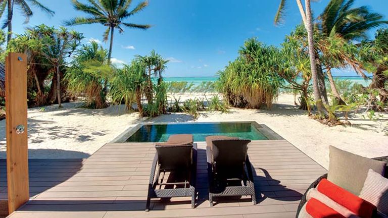 Decks lead to a private, 107-square-foot deep plunge pool. // © 2015 Tim-McKenna.com